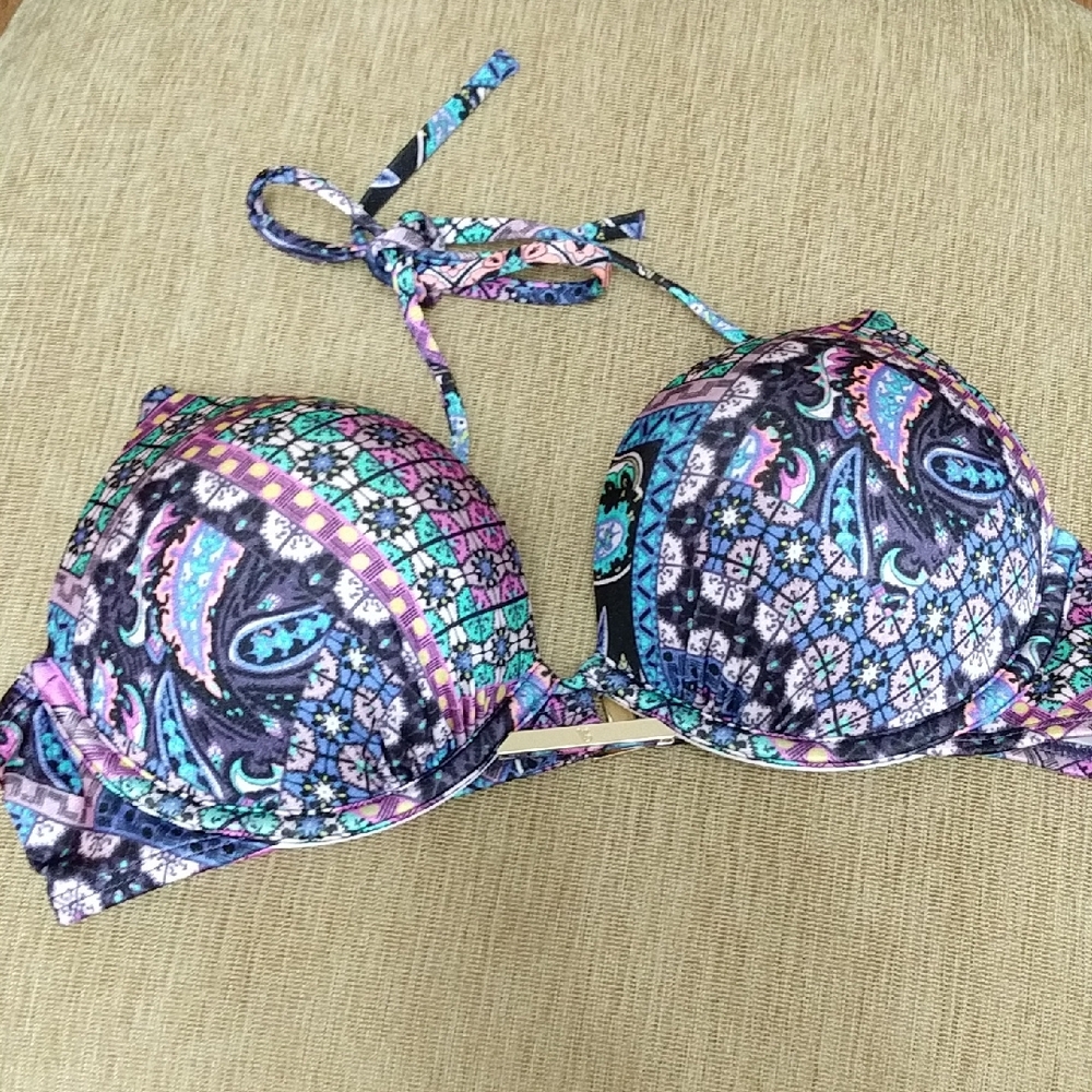 Victoria's Secret Bikini Top Bombshell (34A)
